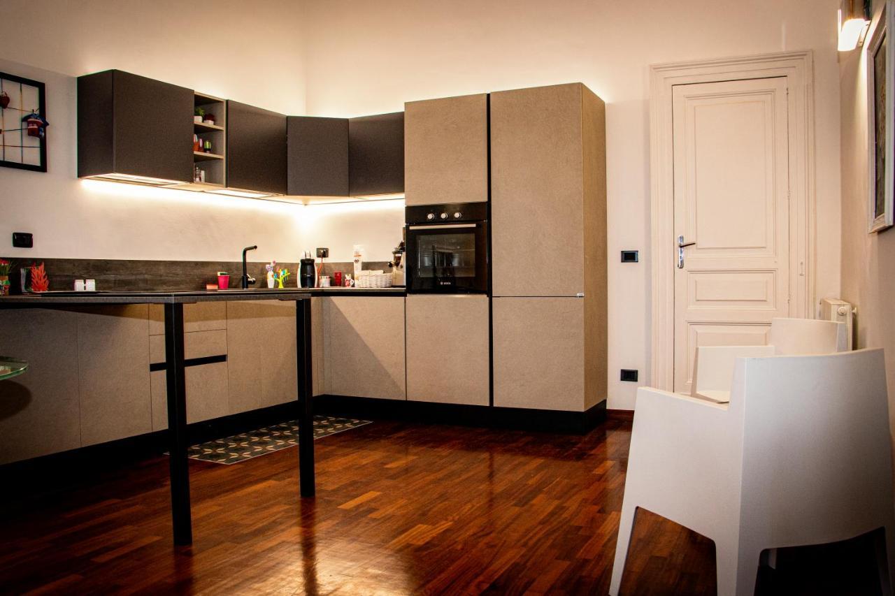 Exclusive Gina'S Apartment Катанія Екстер'єр фото