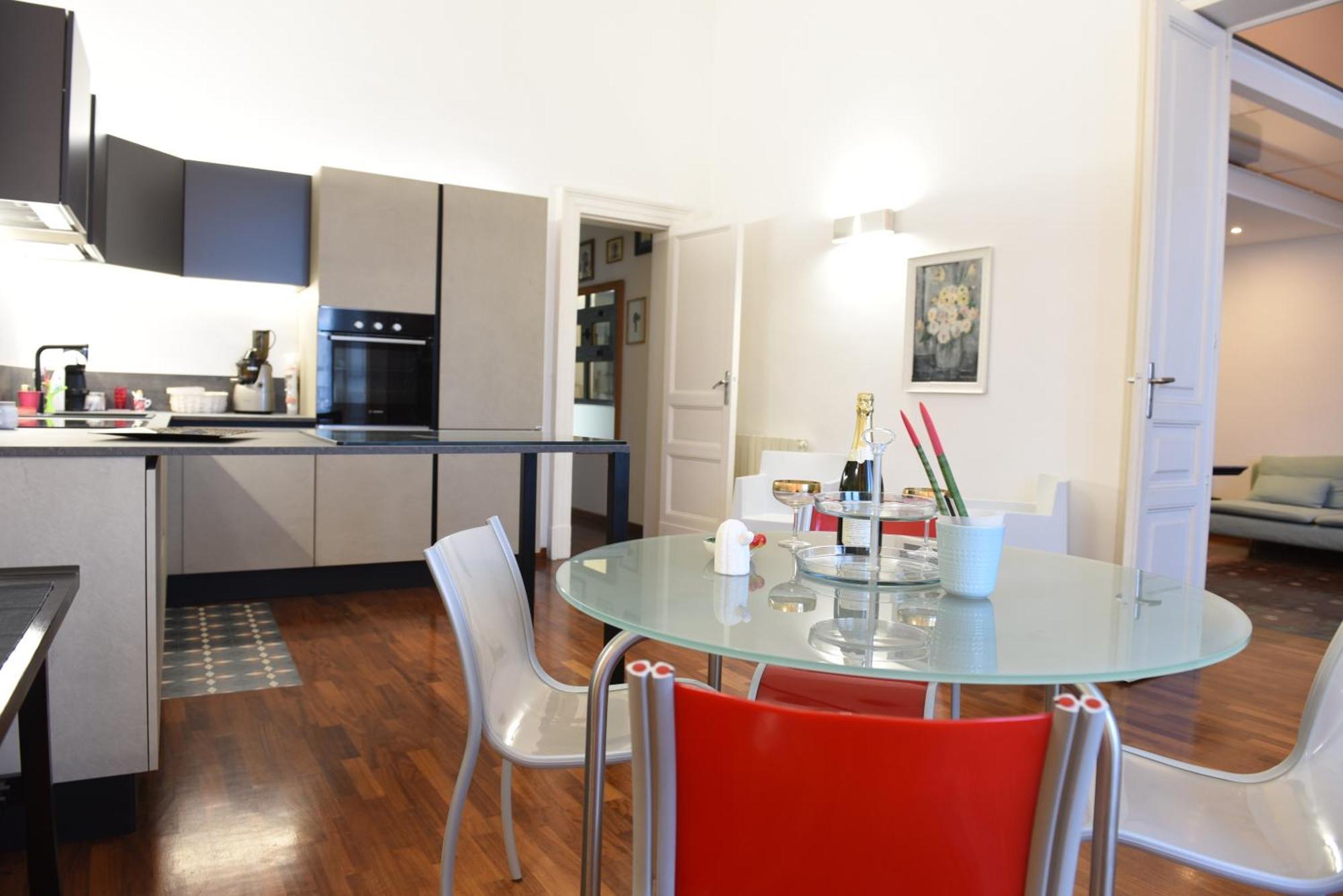 Exclusive Gina'S Apartment Катанія Екстер'єр фото